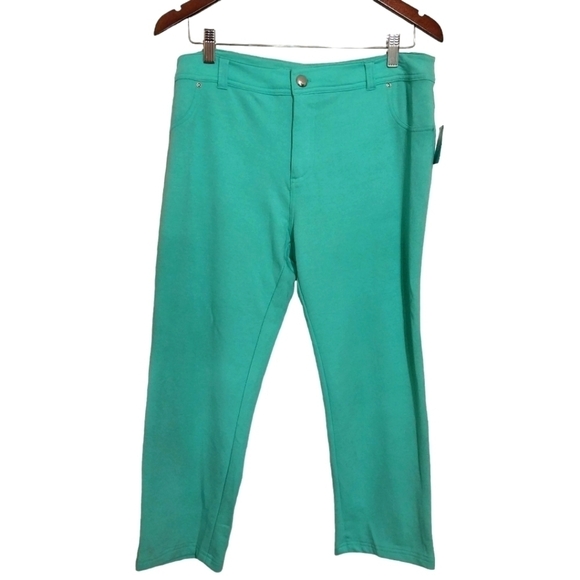 ✨Bogo FREE ✨ NWT Just Be Mint Green Moleton Capris Sz L - Picture 1 of 4
